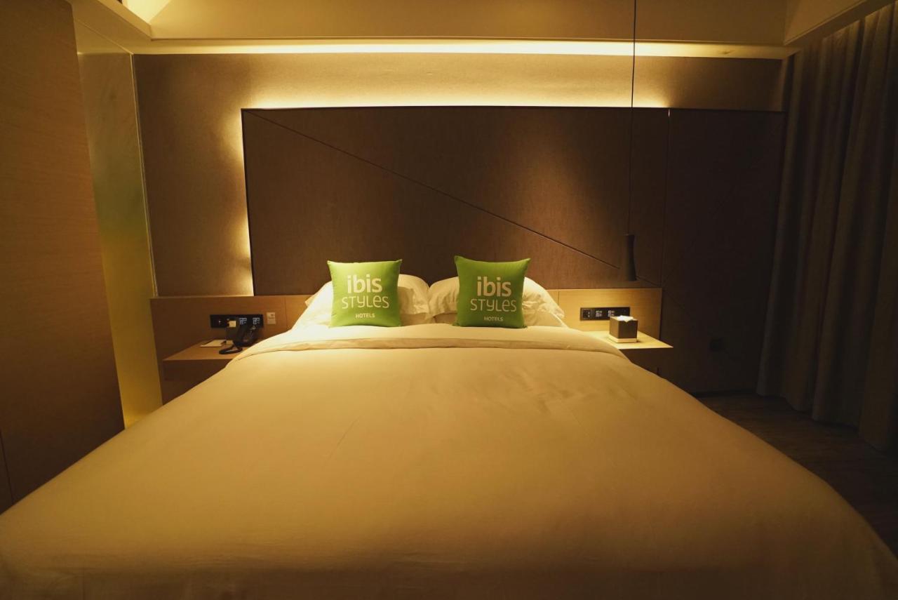 Ibis Styles Suqian Sihong South Hengshan Road Hotel Bagian luar foto